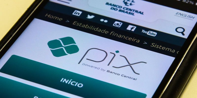 Transações por Pix têm alta de 105% em 2022