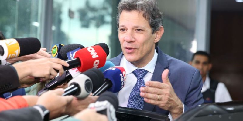 Fundo de petroleiras poderá ser usado para renovar frota de carros 