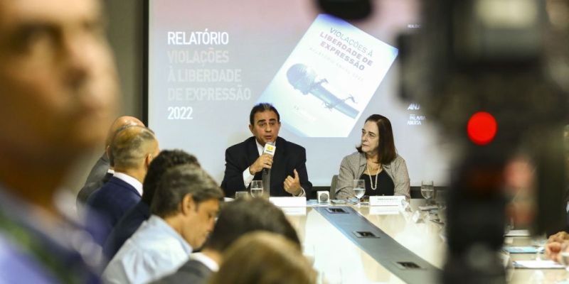 Brasil volta a registrar assassinatos de jornalistas