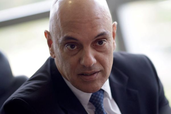Moraes prorroga por mais 90 dias inquérito das milícias digitais
