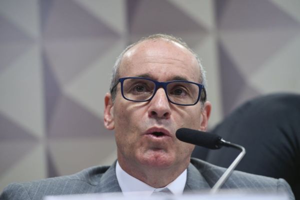 Coronel diz que mensagens a Cid foram no “calor da emoção“ para Bolsonaro “apaziguar“ o Brasil