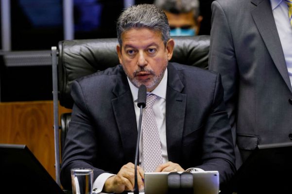 Por unanimidade, 1ª Turma rejeita denúncia contra Arthur Lira por corrupção