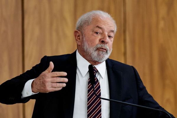 Lula reúne ministros para debater articulação com Congresso e novos programas de governo