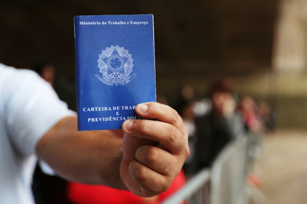 Sine-PB inicia semana com mais de 790 vagas de emprego disponíveis