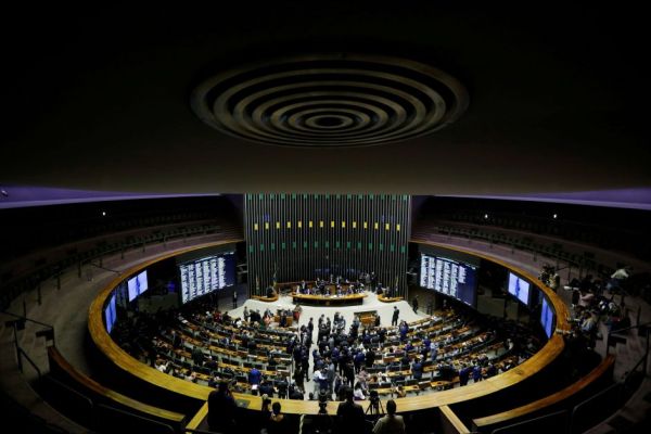 Às vésperas da votação da reforma tributária, governo libera valor recorde de “emendas Pix“: R$ 5,2 bilhões